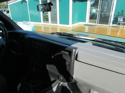 Used 2007 Chevrolet Express 3500 Passenger w/ LT Preferred Equipment Group image 19