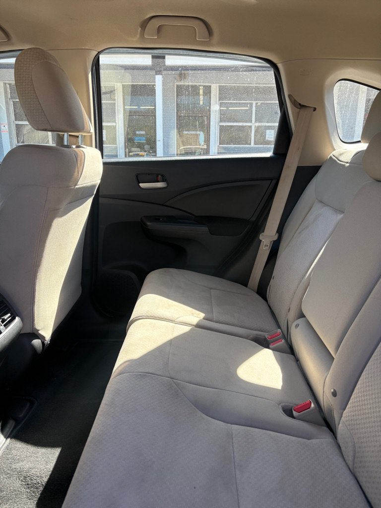 Used 2015 Honda CR-V LX image 11