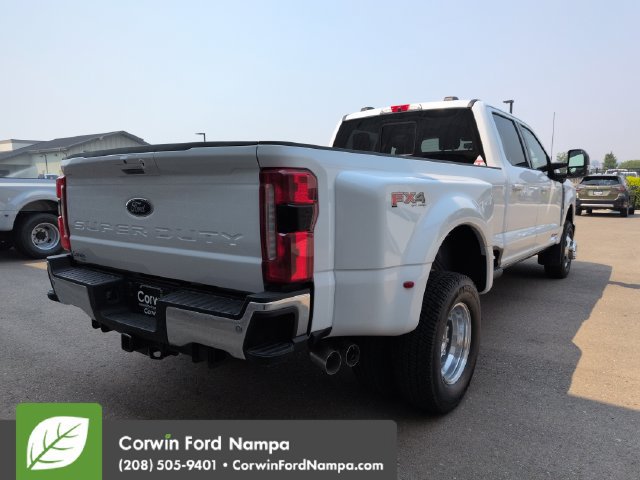 New 2026 Ford F350 Lariat w/ Lariat Ultimate Package AWD/4WD image 3