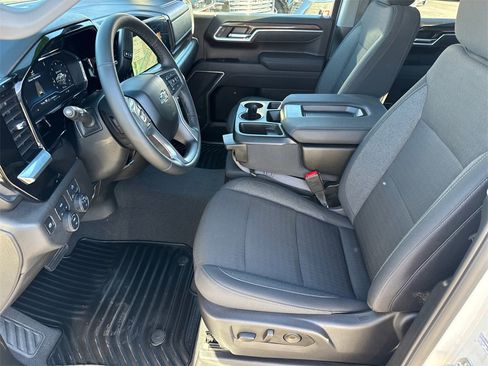Used 2025 Chevrolet Silverado 1500 RST image 27