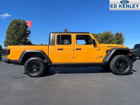 Used 2021 Jeep Gladiator Mojave w/ Cold Weather Group image 25