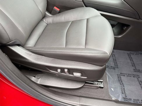 Used 2024 Cadillac XT6 Sport image 15