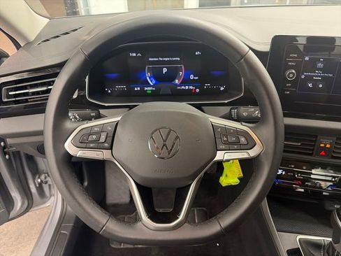 Used 2025 Volkswagen Jetta S image 41