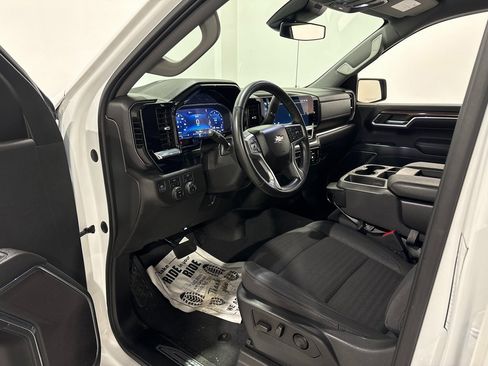 Used 2023 Chevrolet Silverado 1500 LT w/ Protection Package image 16