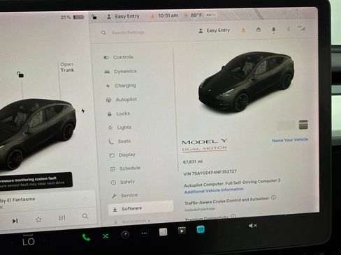 Used 2022 Tesla Model Y Performance AWD/4WD image 29