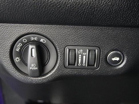 Used 2019 Dodge Challenger R/T Scat Pack w/ 1320 Drag Pack RWD image 19