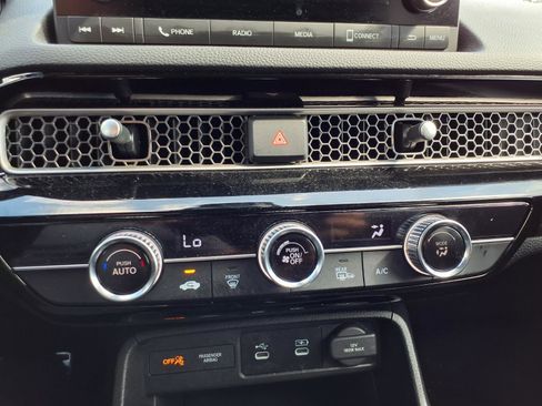 Used 2025 Honda Civic Sport image 7