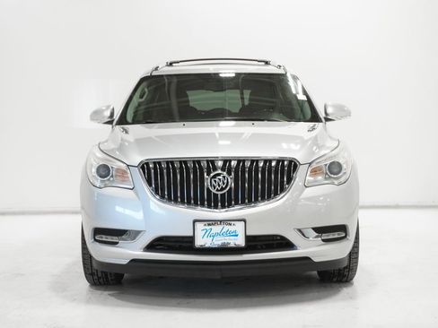 Used 2016 Buick Enclave Leather image 3