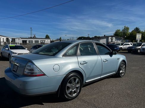 Used 2009 Ford Taurus Limited FWD image 3