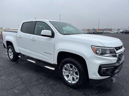 Used 2022 Chevrolet Colorado LT w/ LT Convenience Package image 3