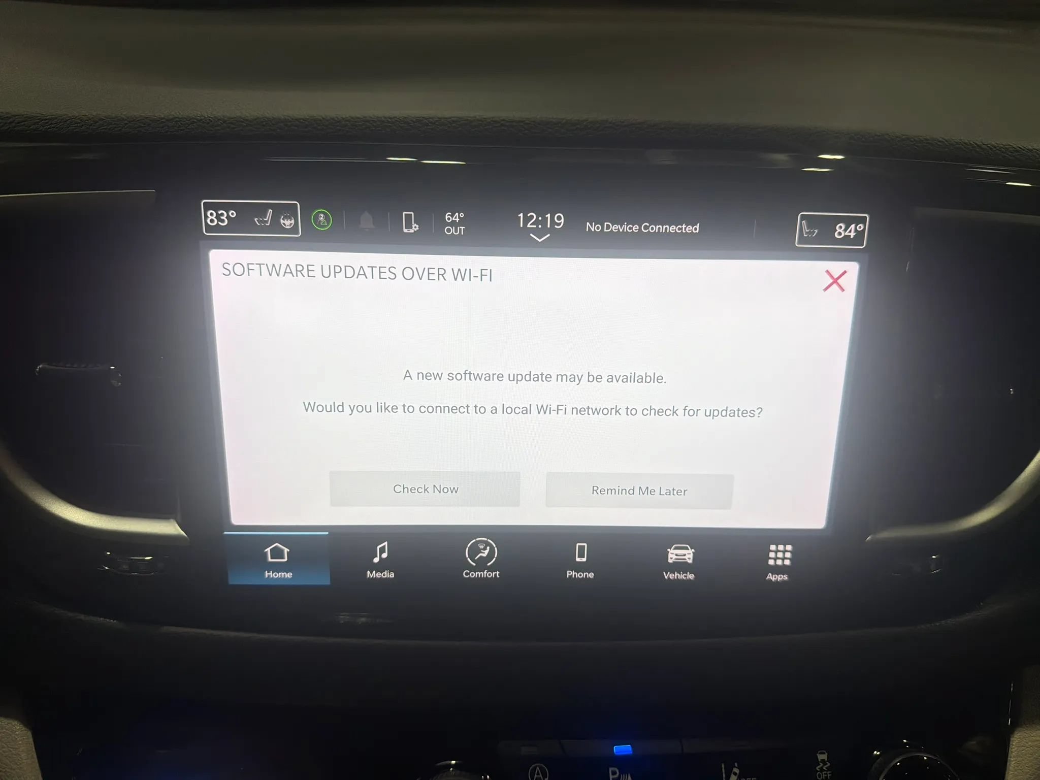 Used 2023 Chrysler Pacifica Touring-L FWD image 28