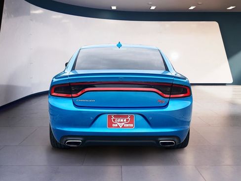 Used 2016 Dodge Charger R/T w/ Plus Group RWD image 4