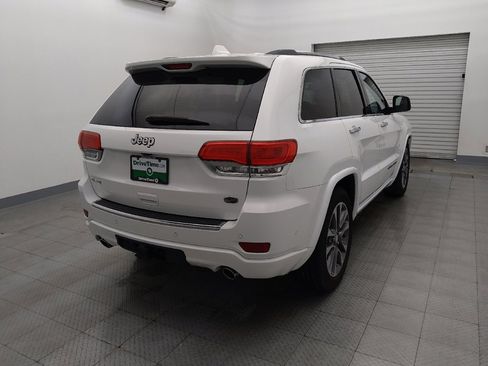 Used 2017 Jeep Grand Cherokee Overland w/ Jeep Active Safety Group image 7