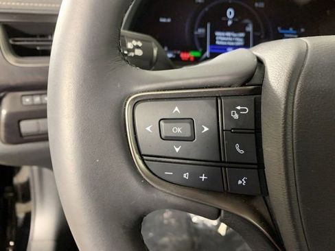 Used 2025 Lexus UX 300h AWD w/ Accessory Package (Z1) image 19