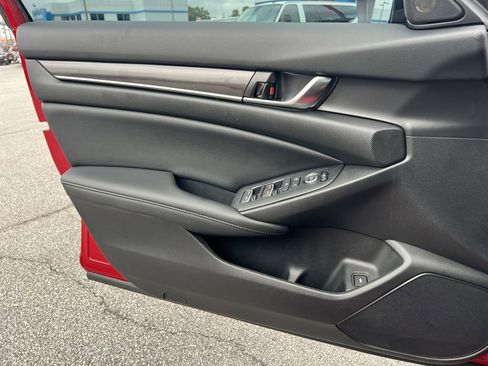 Used 2022 Honda Accord Sport image 16