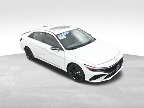 New 2026 Hyundai Elantra SEL Sport Premium FWD image 22