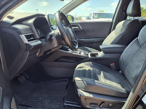 Used 2024 Mitsubishi Outlander SE FWD image 8