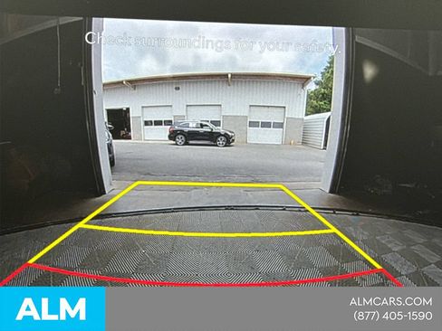 Used 2025 Kia K4 FWD image 32