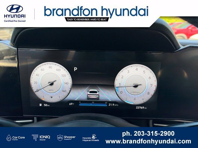 Used 2023 Hyundai Elantra Limited FWD image 17
