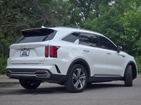 Used 2023 Kia Sorento SX Prestige AWD/4WD image 17