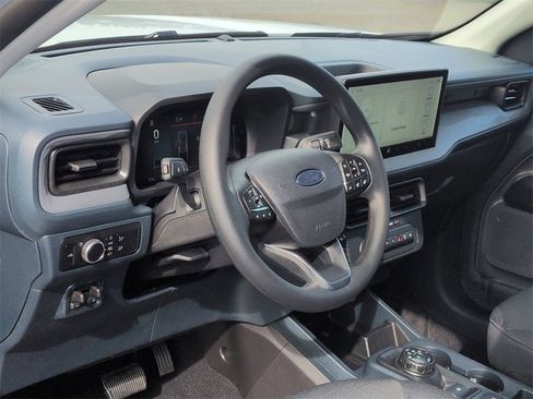 New 2026 Ford Maverick XL image 12