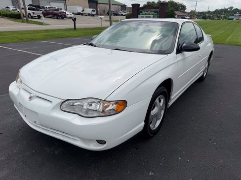 Used 2000 Chevrolet Monte Carlo SS w/ Preferred Equipment Group FWD image 4