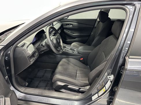 Certified 2025 Honda Accord LX image 14