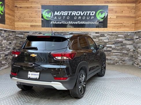 Used 2023 Chevrolet TrailBlazer LT w/ Convenience Package FWD image 10