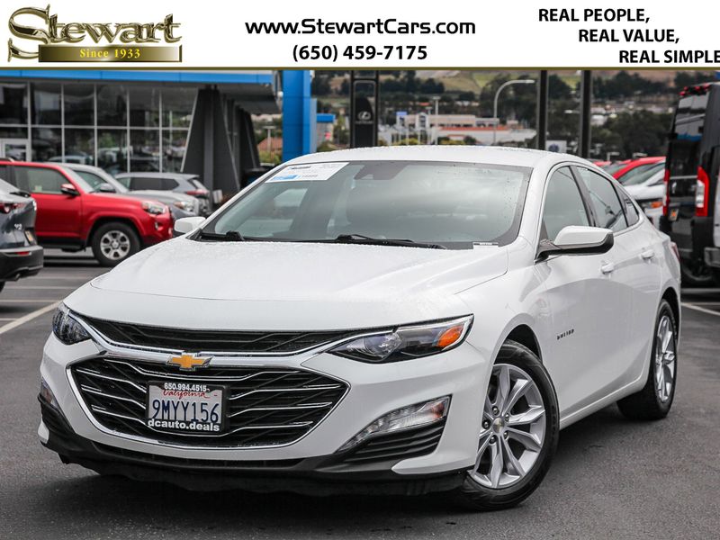 Used 2021 Chevrolet Malibu LT image 1