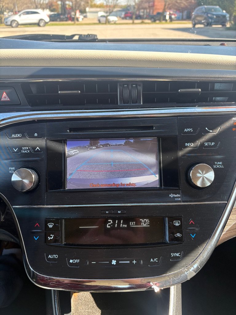Used 2013 Toyota Avalon XLE Touring FWD image 21