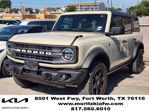 Used 2025 Ford Bronco Big Bend w/ Black Diamond Package AWD/4WD image 2