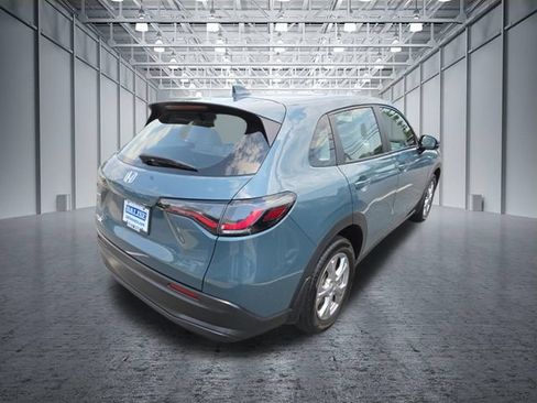 Used 2024 Honda HR-V LX image 9