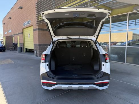 Used 2025 Kia Sportage EX w/ Premium Package FWD image 35