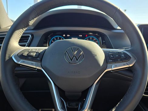 New 2026 Volkswagen Atlas Cross Sport SEL R-Line image 26