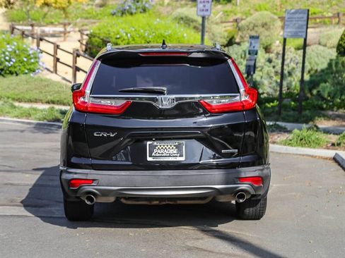Used 2017 Honda CR-V Touring image 4