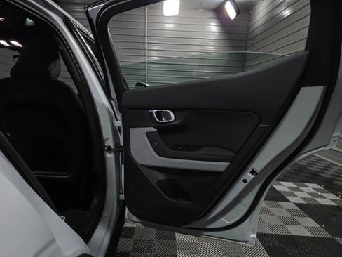 Used 2022 Polestar Polestar 2 w/ Performance Package image 33