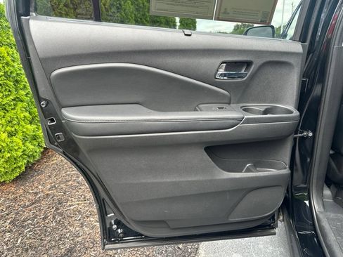 Used 2019 Honda Pilot EX-L image 9