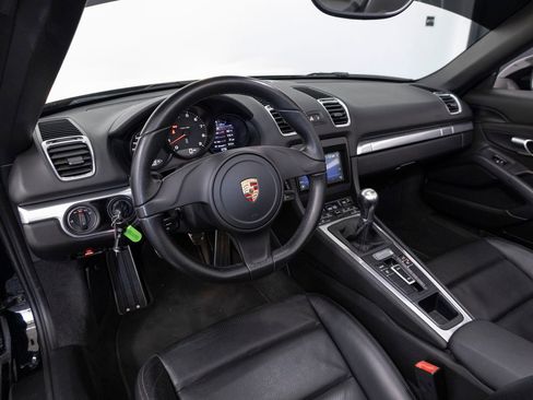 Certified 2013 Porsche Boxster RWD image 4