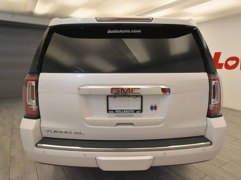 Used 2019 GMC Yukon XL Denali w/ Denali Ultimate Package image 4