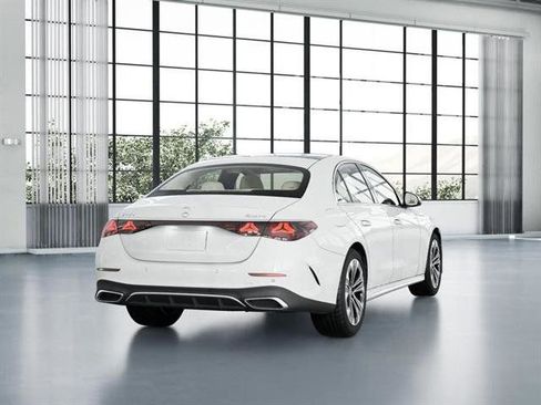 New 2026 Mercedes-Benz E 450 4MATIC Sedan image 22
