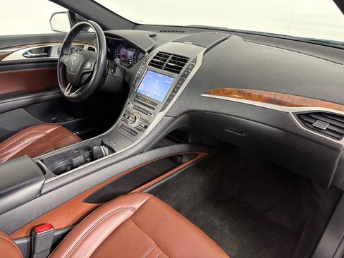 Used 2020 Lincoln MKZ Reserve w/ Elements Package FWD image 22