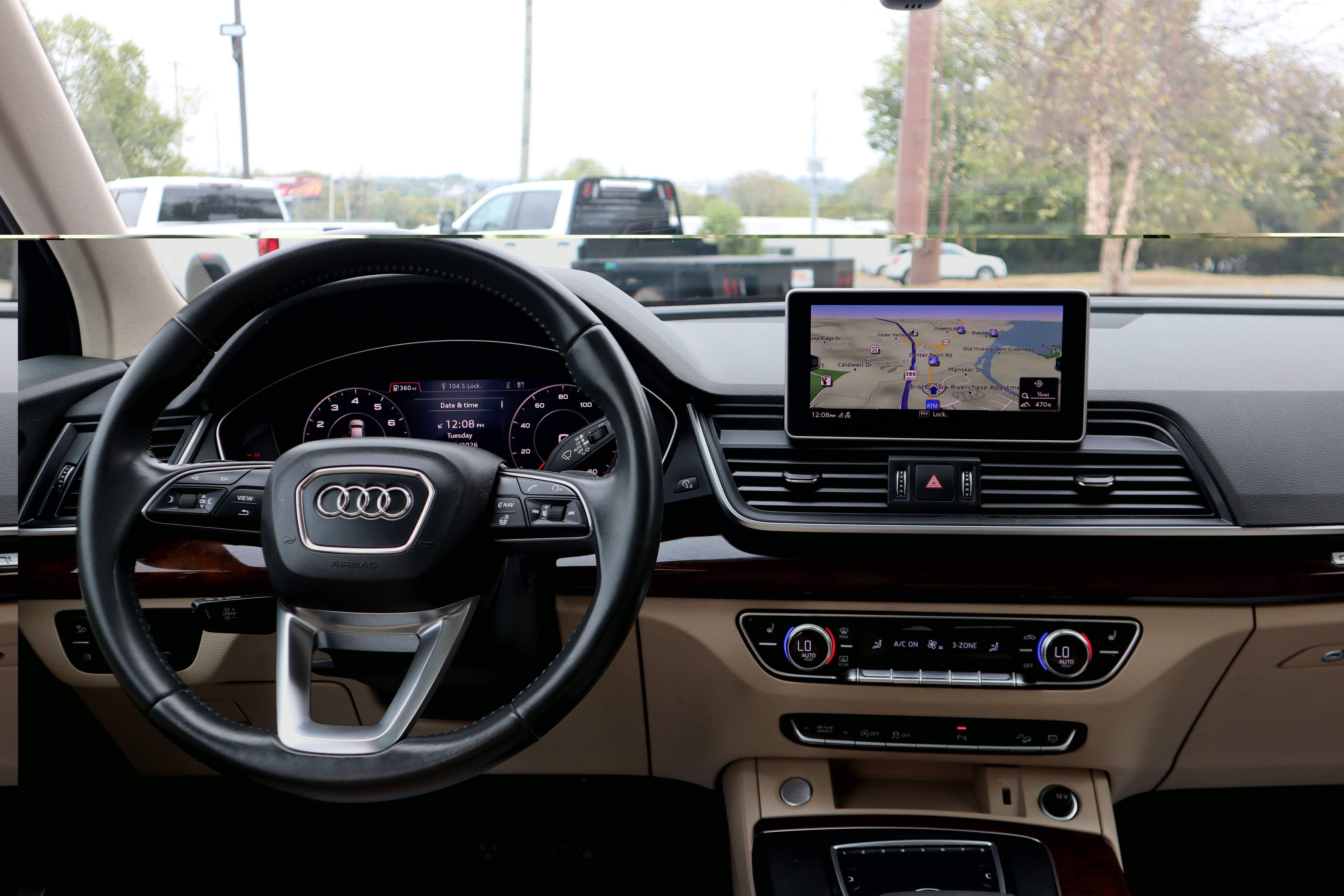 Used 2018 Audi Q5 2.0T Premium Plus w/ Premium Plus Package AWD/4WD image 13