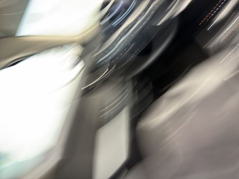 Used 2025 Kia K4 EX image 16