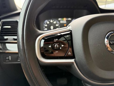 Used 2018 Volvo XC90 T6 Momentum w/ Convenience Package image 28