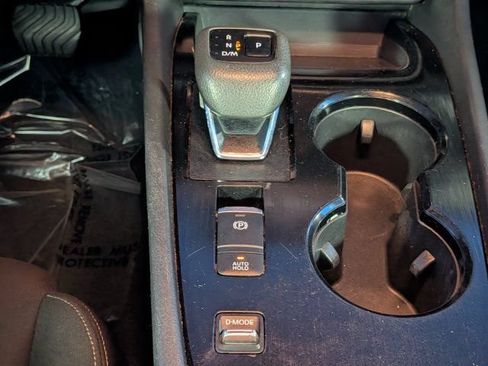 Used 2024 Nissan Rogue S FWD image 21