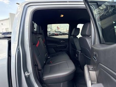 Used 2024 Chevrolet Colorado Z71 w/ Z71 Convenience Package 2 AWD/4WD image 15