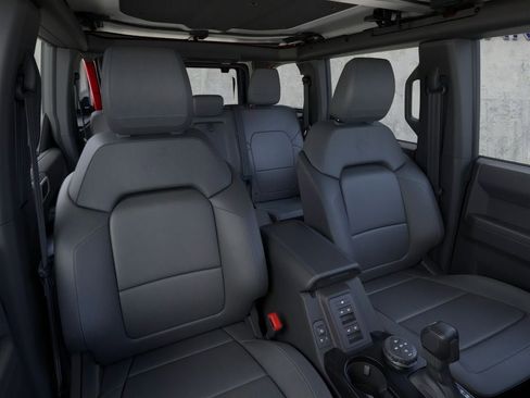 New 2026 Ford Bronco Outer Banks w/ Sasquatch Package AWD/4WD image 43