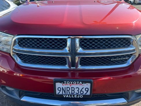 Used 2011 Dodge Durango Crew image 9