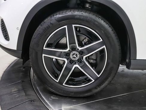 Certified 2026 Mercedes-Benz GLC 300 image 9