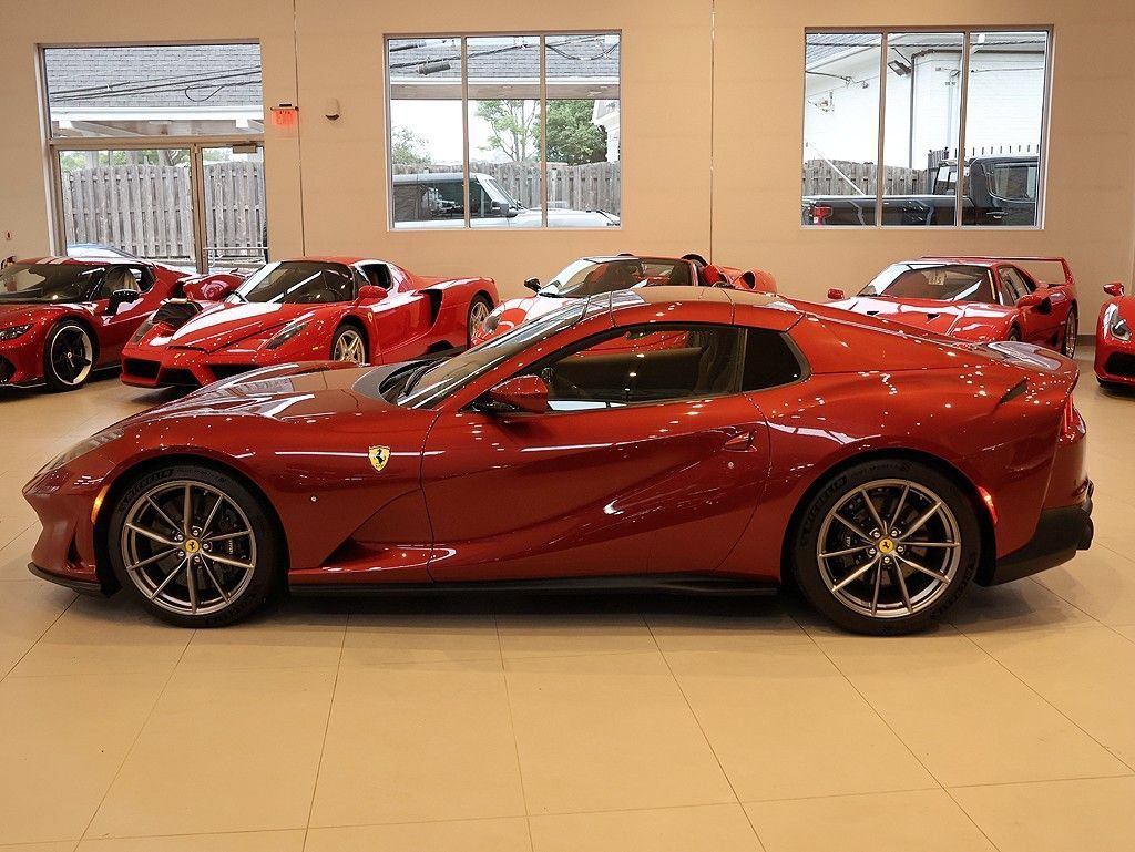 Certified 2023 Ferrari 812 GTS RWD image 3